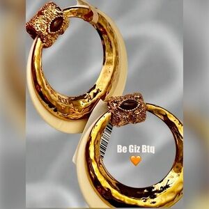 Gas Bijoux Authentic Meknes Marquise Glass Cabochon Hoop Earrings